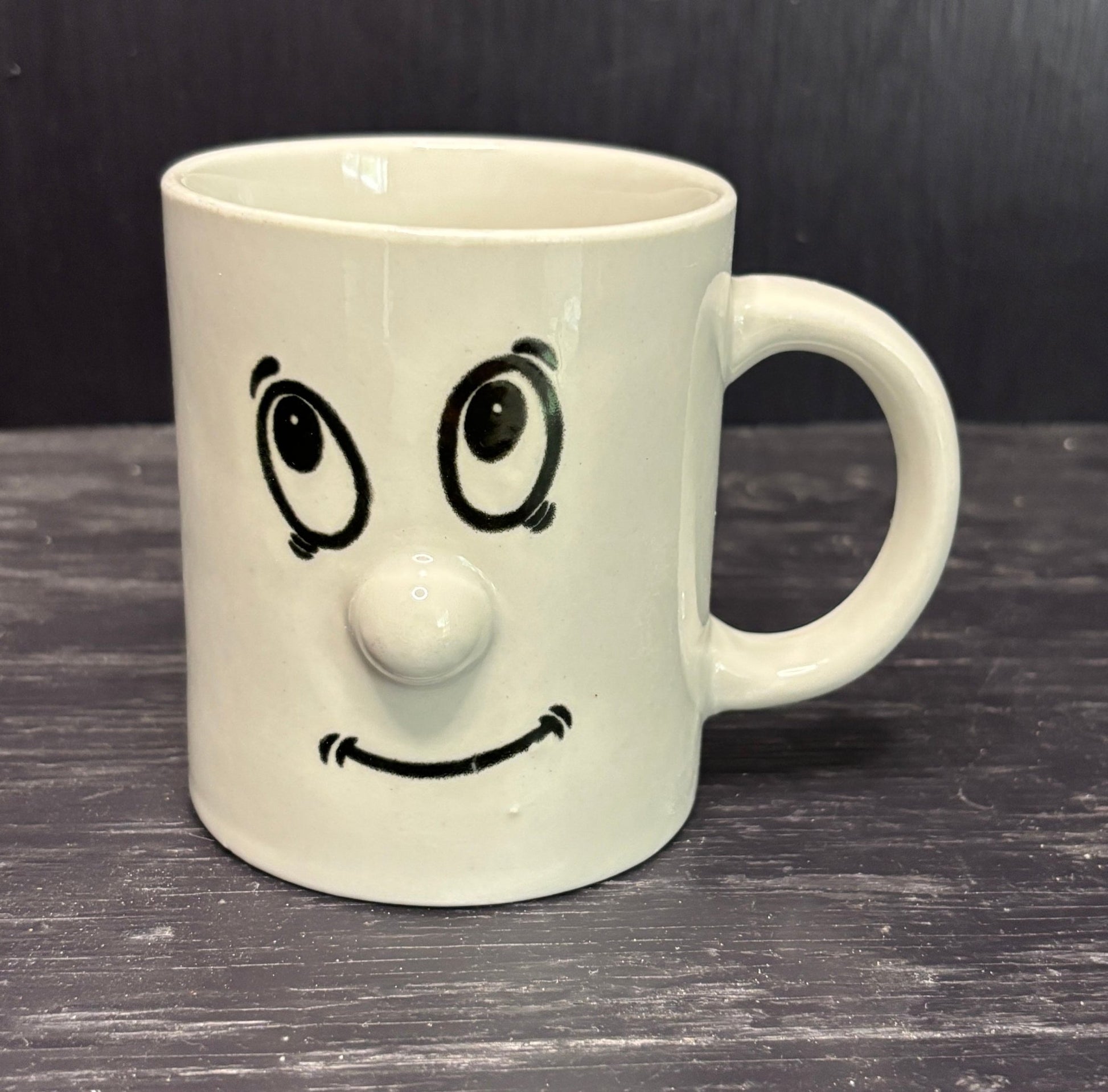 Atico Funny Smile Face 3D Mug