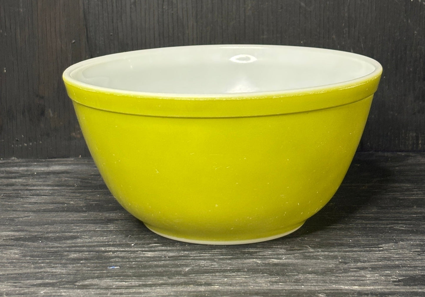 Avocado Green Pyrex 1.5 Quart Nesting Mixing Bowl - HLJ at HomeAvocado Green Pyrex 1.5 Quart Nesting Mixing BowlMixing BowlPyrex