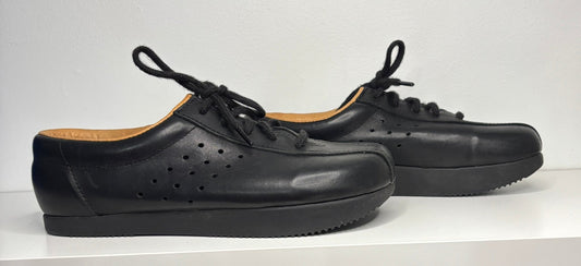 Black Roots Sport Earth Shoes