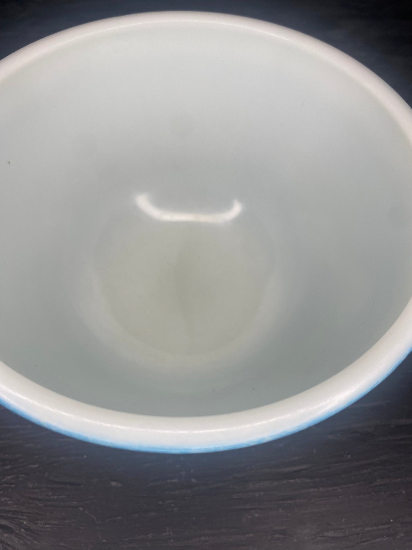 Blue Pyrex 750ml Nesting Mixing Bowl - HLJ at HomeBlue Pyrex 750ml Nesting Mixing BowlNesting BowlsPyrex