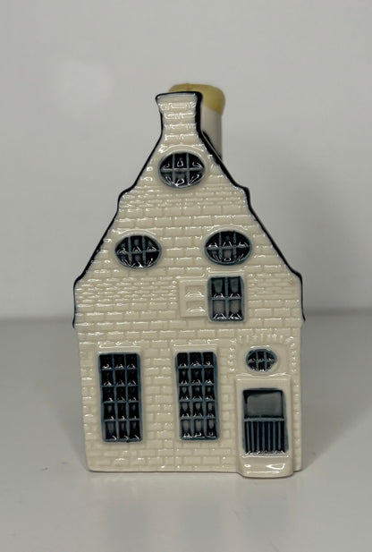 KLM Blue Delft House Number 39 Sealed