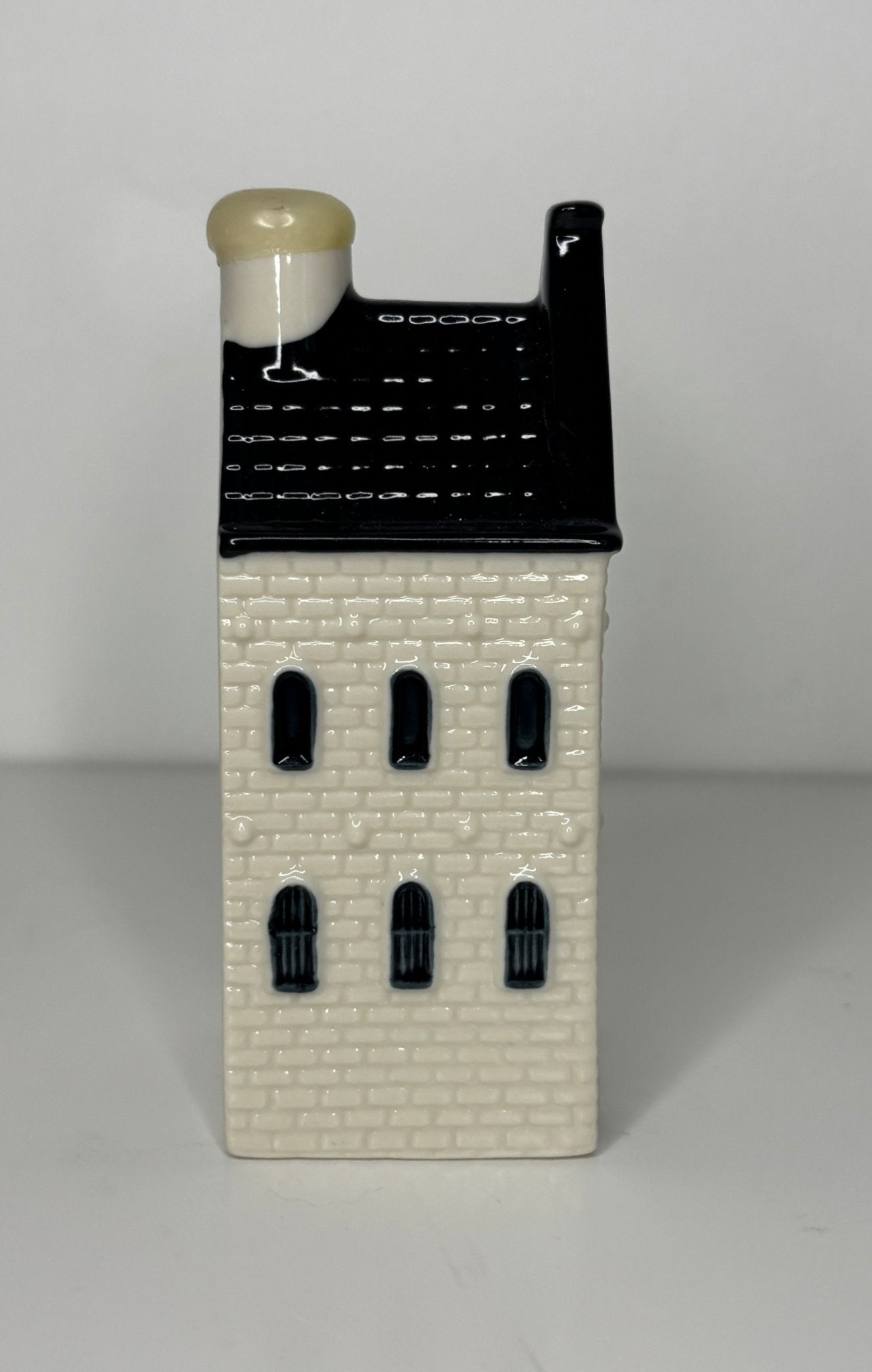 KLM Blue Delft House Number 54 