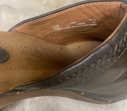 Clarks Artisan Brown Leather Women's Slip On Shoes Clogs