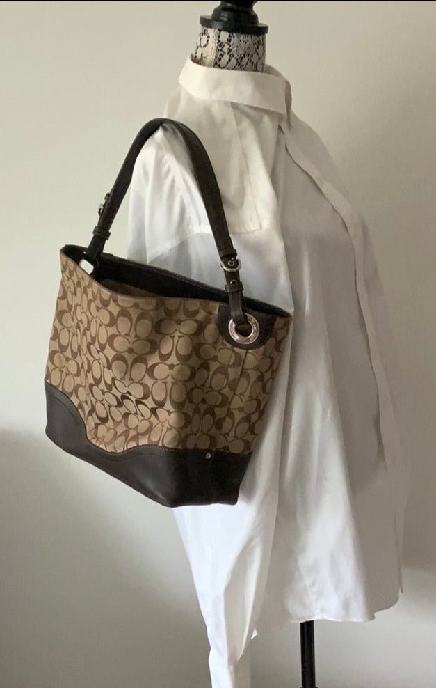 Coach Signature Jacquard Tote Bag Purse F0885 - F13011 - HLJ at HomeCoach Signature Jacquard Tote Bag Purse F0885 - F13011Shoulder PurseCoach