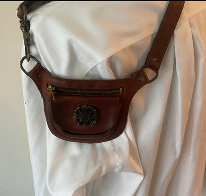 Custom Vintage Brown Leather Sporran