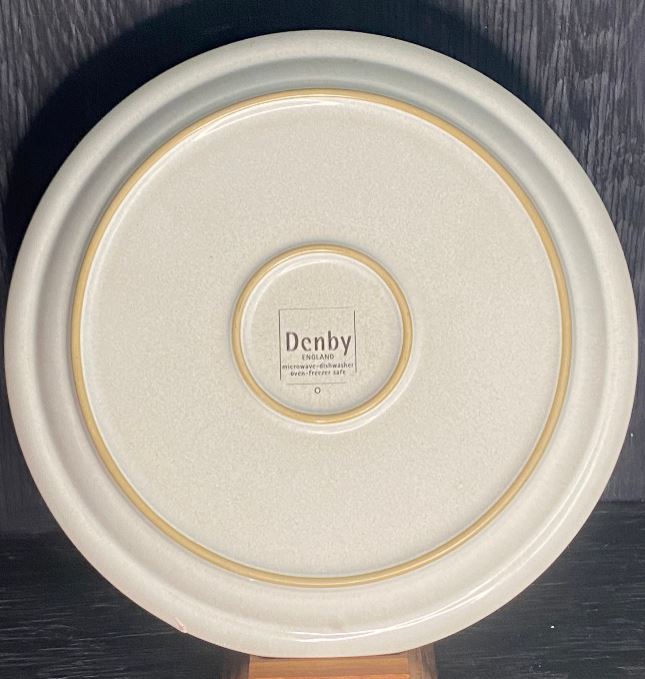 Denby Linen Dinner Plates - HLJ at HomeDenby Linen Dinner PlatesDinner PlateDenby