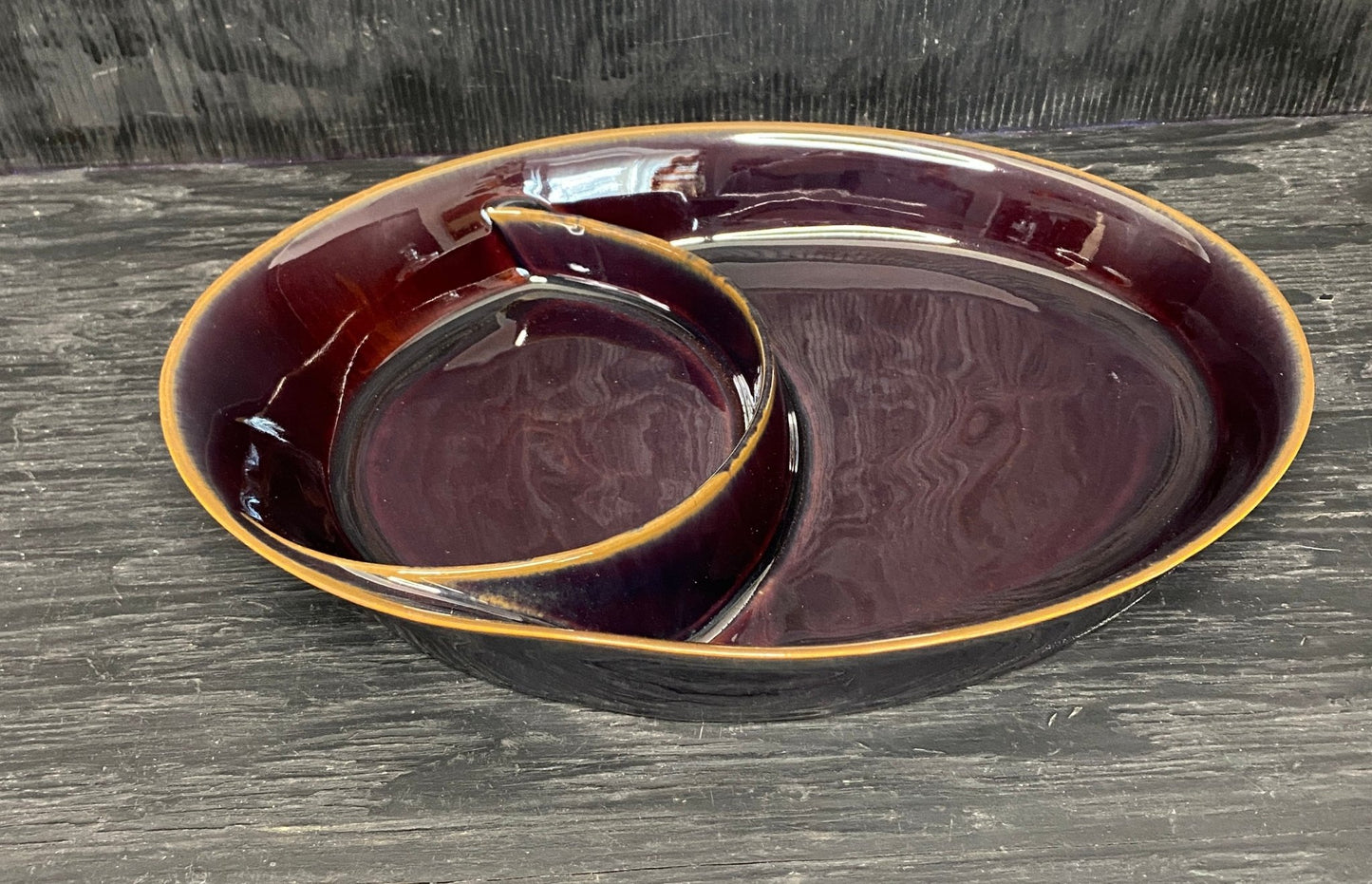 Denby Velvet Divided Serving Platter - HLJ at HomeDenby Velvet Divided Serving PlatterOval PlatterDenby