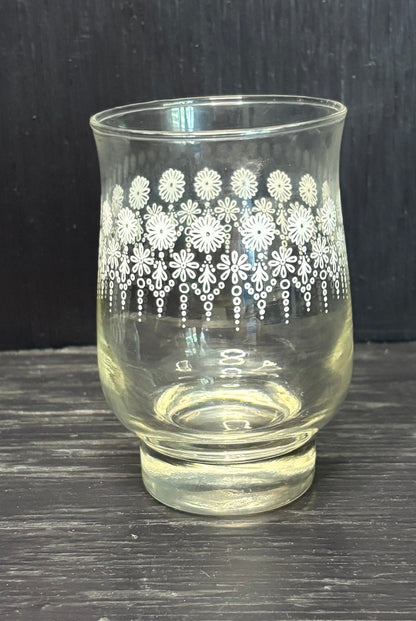 Dominion Glass White Daisy Chain Drink Glasses