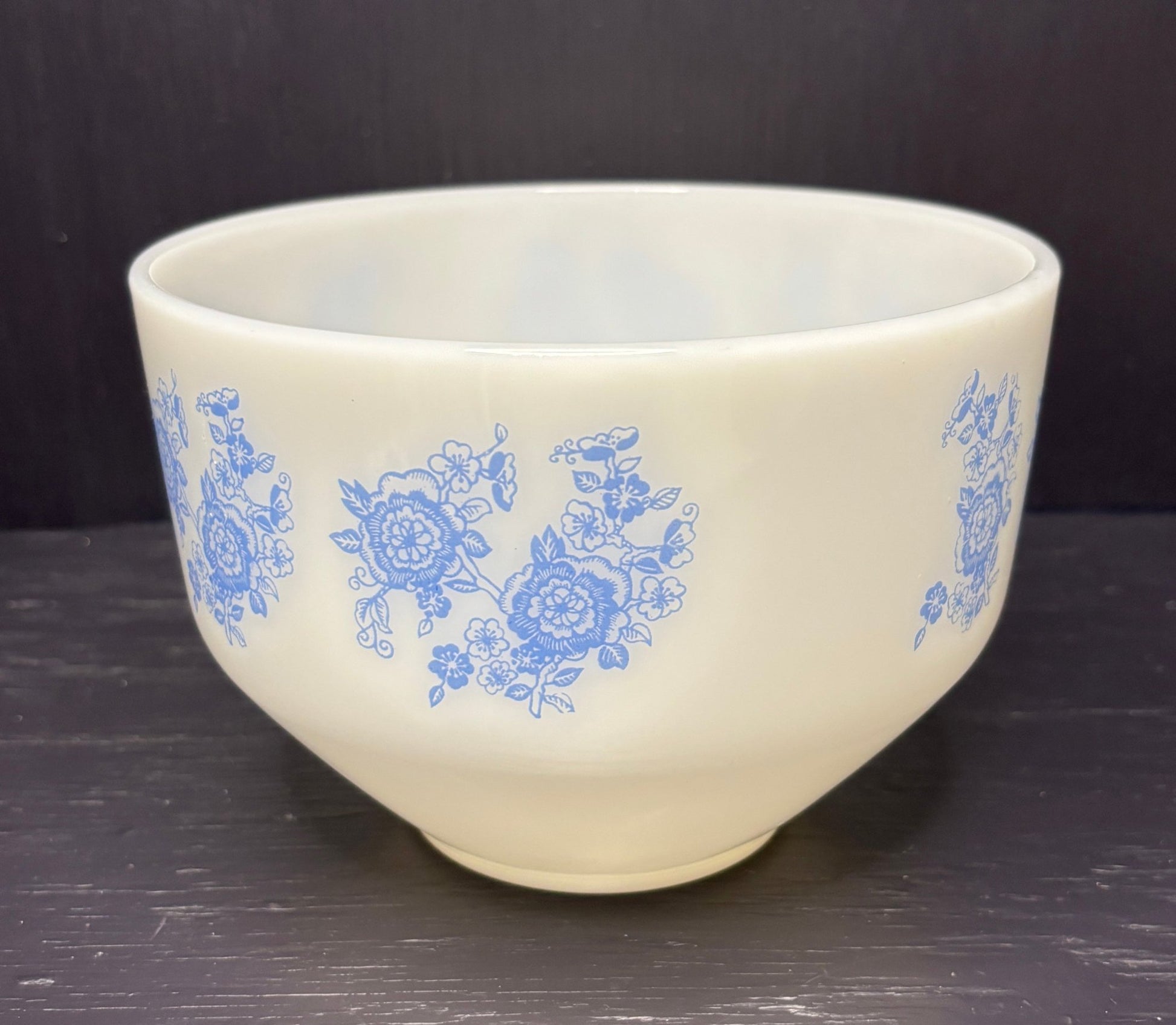 Federal Glass milk glass Mixing Bowl