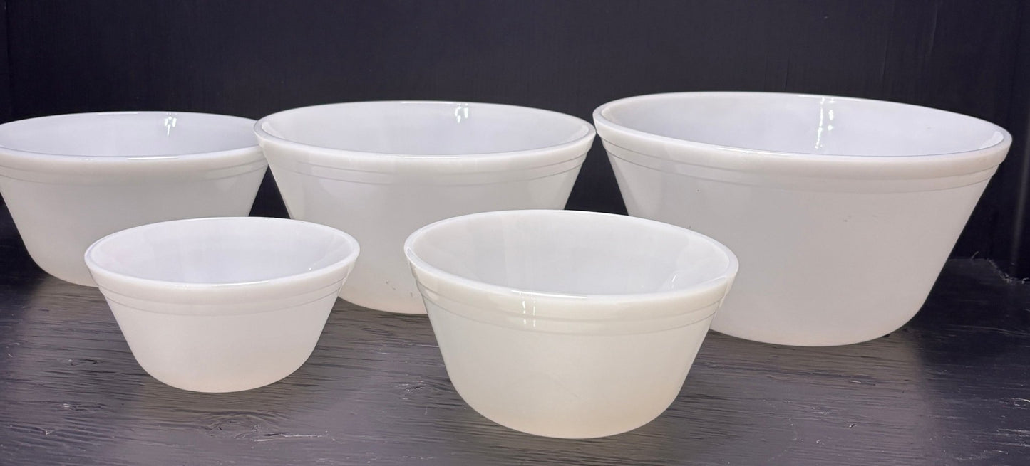 Federal Glass Milk Glass White Mixing Bowl Set