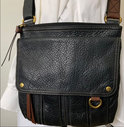 Fossil Morgan Traveler Black Leather Crossbody Purse