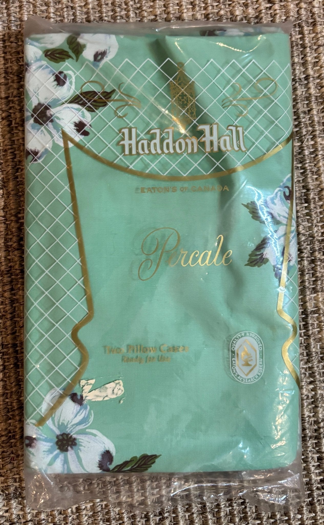 Haddon Hall Turquoise Green Percale Quern Pillowcases