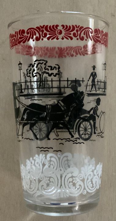 drink glasses with a  Stagecoach Horse and Buggy design