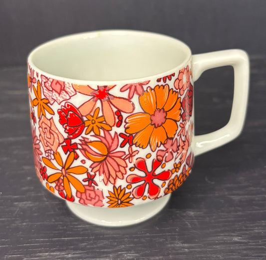 Holt Howard Flower Power Floral Pedestal Mugs