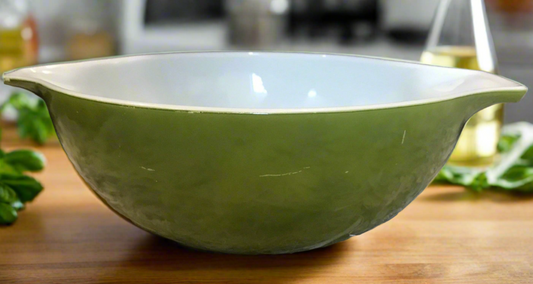 green pyrex mixing bowl