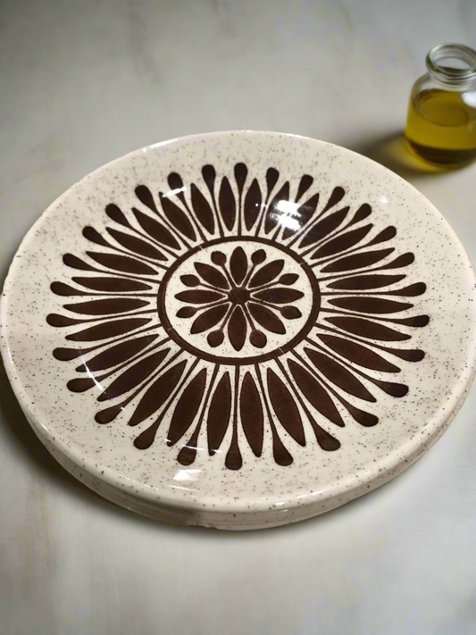 Biltons Brown Flower Pattern Side Salad Plates