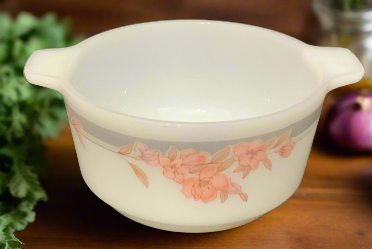 Indopal Salmon Pink Floral Casserole Dish Onion Soup Bowl - HLJ at HomeIndopal Salmon Pink Floral Casserole Dish Onion Soup BowlSoup BowlIndopal