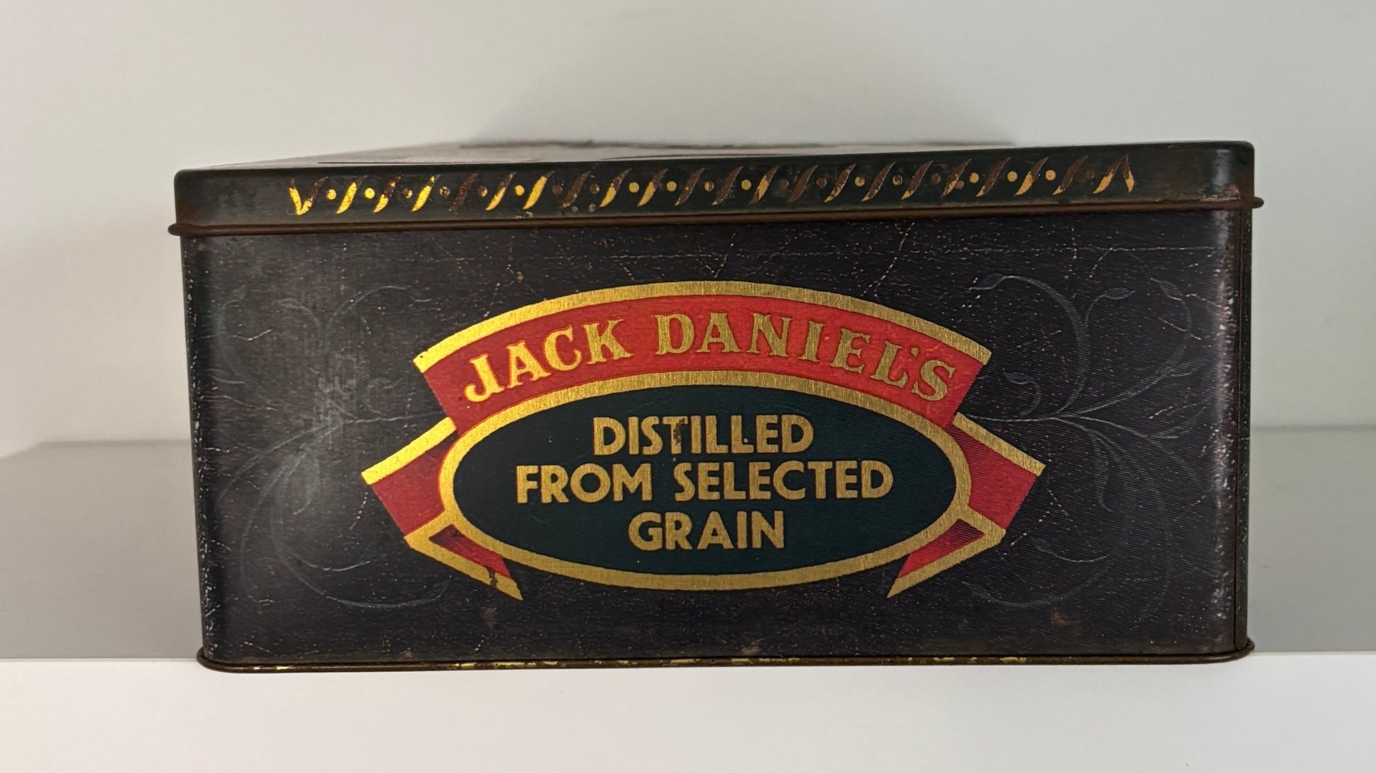 Jack Daniels Old No 7 Gift Tin Bottle and Glasses