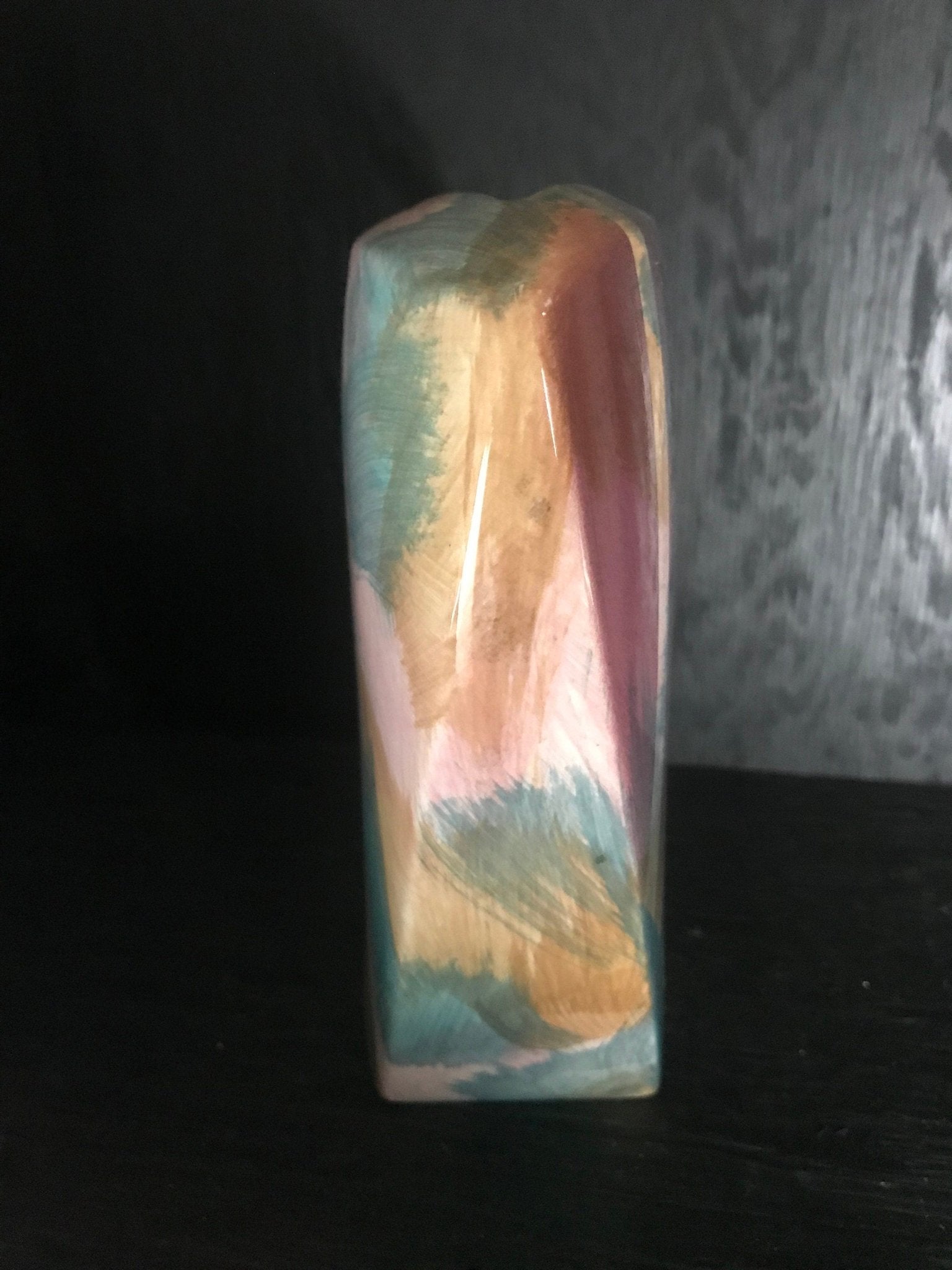 John Bergen Signed Abstract Vase - HLJ at HomeJohn Bergen Signed Abstract VaseAbstractJohn Bergen