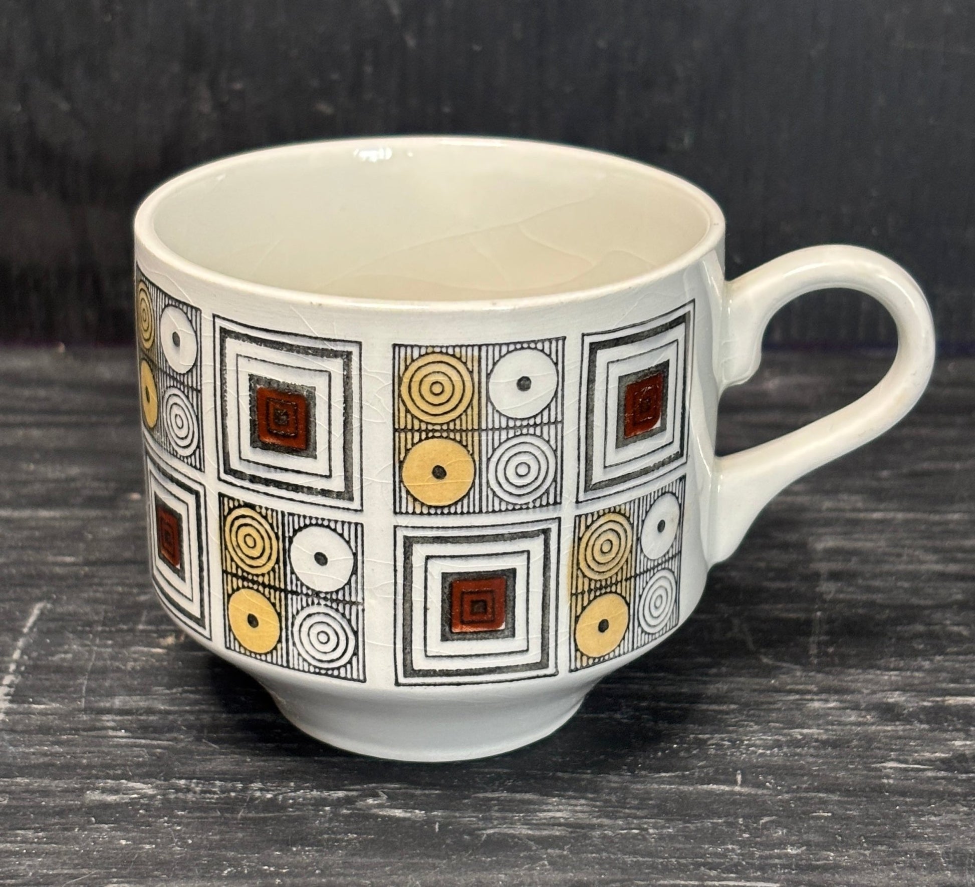 Kathie Winkle Broadhurst Rushstone Teacup