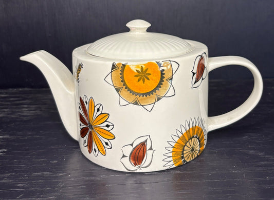 Kathie Winkle Calypso Teapot