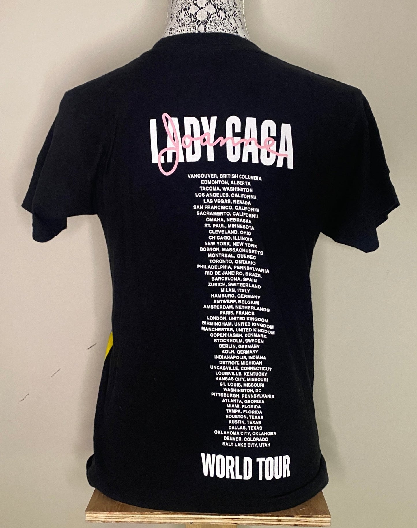 Lady Gaga Joanne World Tour Tee Shirt Adult Small - HLJ at HomeLady Gaga Joanne World Tour Tee Shirt Adult SmallConcert Tee ShirtLady Gaga