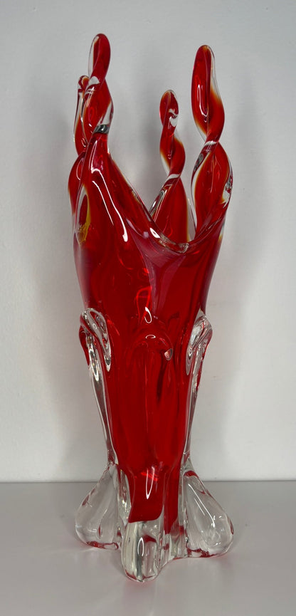 Red Four Point Twist Glass Vase