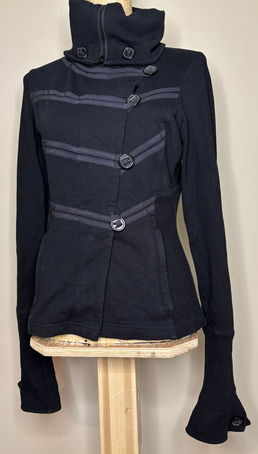 Lululemon Admiral Jacket Size 6 - HLJ at HomeLululemon Admiral Jacket Size 6Women's JacketLululemon