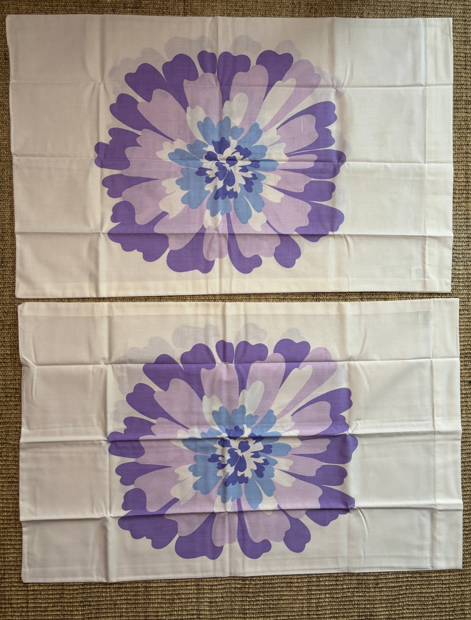 Made in Canada Tex Made Truprest Purple Floral Queen Pillowcases