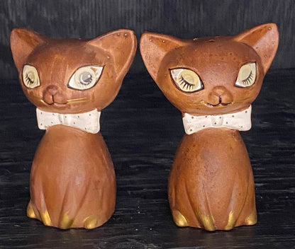 Made in Japan Lego Cat Salt and Pepper Shakers