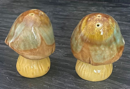Mushroom Salt and Pepper Shakers