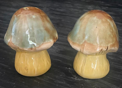 Japan Salt and Pepper Shakers