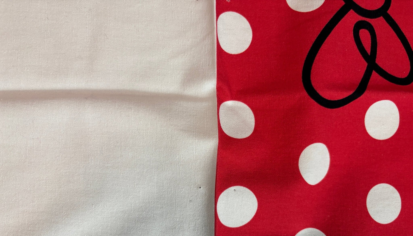 Mickey and Minnie Mouse Kitchen Tea Towels and Pot Holder