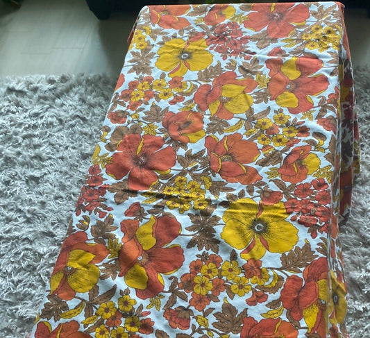 Mid Century Orange and Yellow Floral Style Large Tablecloth - HLJ at HomeMid Century Orange and Yellow Floral Style Large TableclothTableclothVintage