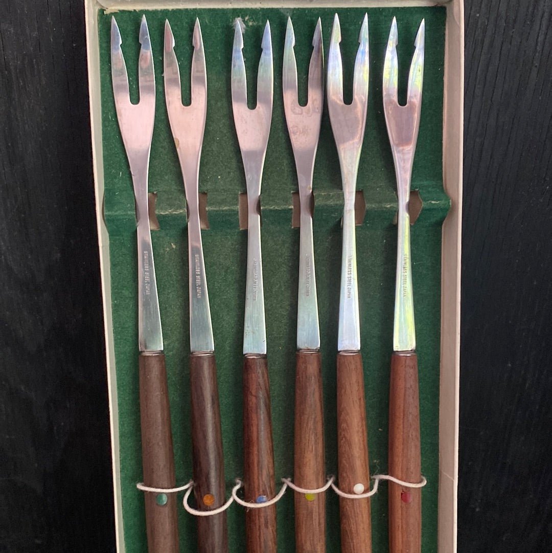 Mid Century Teak Handled Fondue Fork Set - HLJ at HomeMid Century Teak Handled Fondue Fork SetFondue ForksHLJ at Home