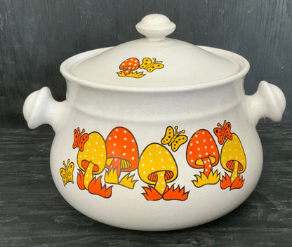 Mid Century Vintage Mushroom Soup Pot and Handled Serving Bowls