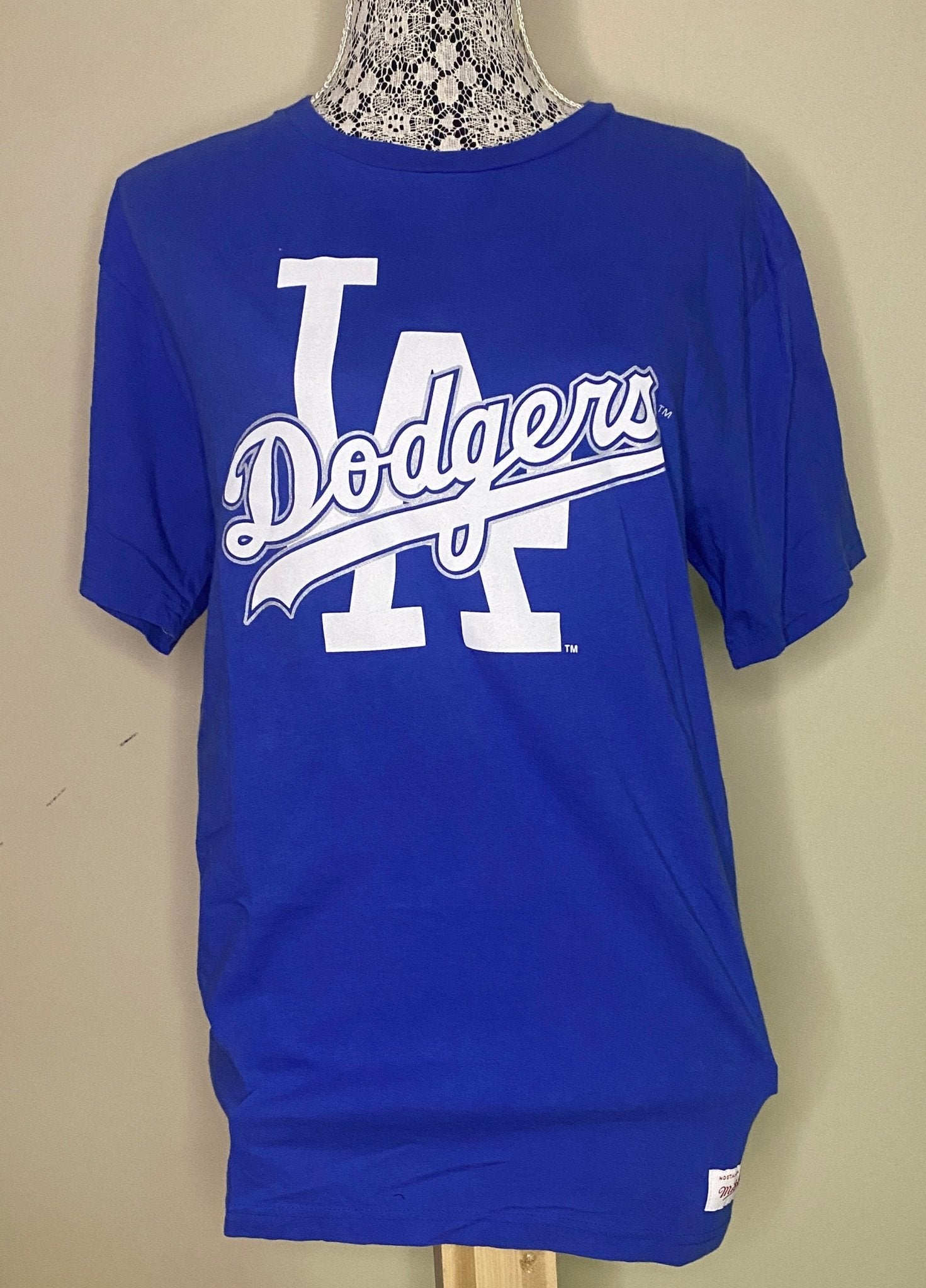 Mitchell & Ness Los Angeles Dodgers Women's Tee Shirt Large - HLJ at HomeMitchell & Ness Los Angeles Dodgers Women's Tee Shirt LargeShort Sleeve Tee ShirtMitchell & Ness