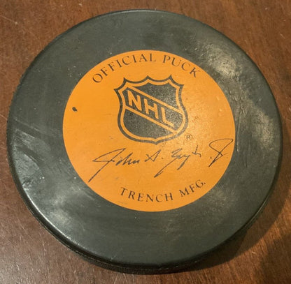 Official NHL New York Rangers Hockey Puck