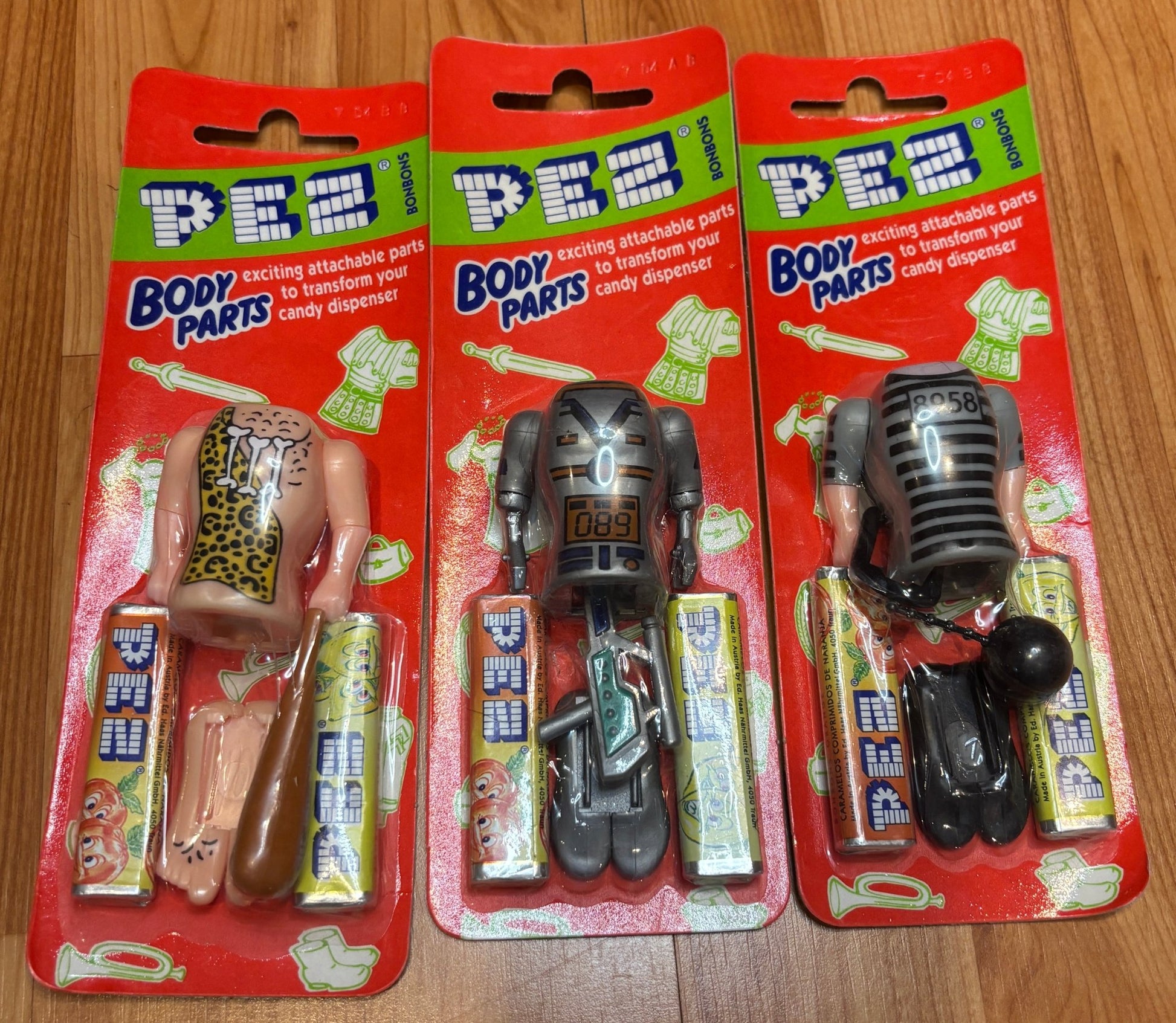 Pez Caveman Prisoner Robot Body Parts - HLJ at HomePez Caveman Prisoner Robot Body PartsPez DispenserPez