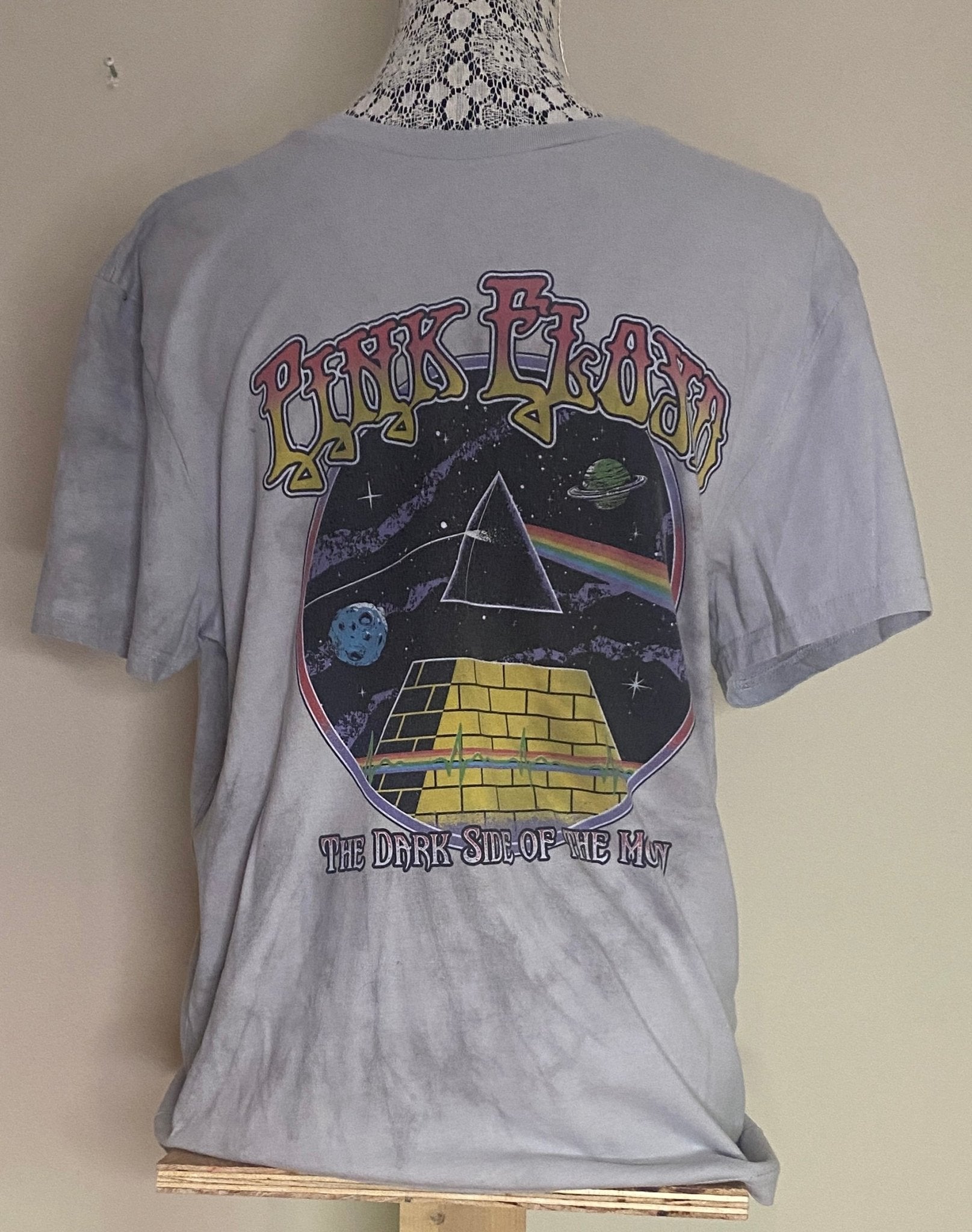 Pink Floyd Dark Side of the Moon Tee Shirt Adult Medium - HLJ at HomePink Floyd Dark Side of the Moon Tee Shirt Adult MediumShort Sleeve Tee ShirtPink Floyd