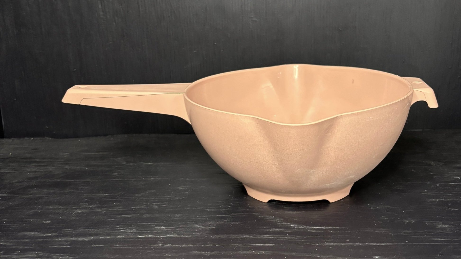 Pink Tupperware Strainer