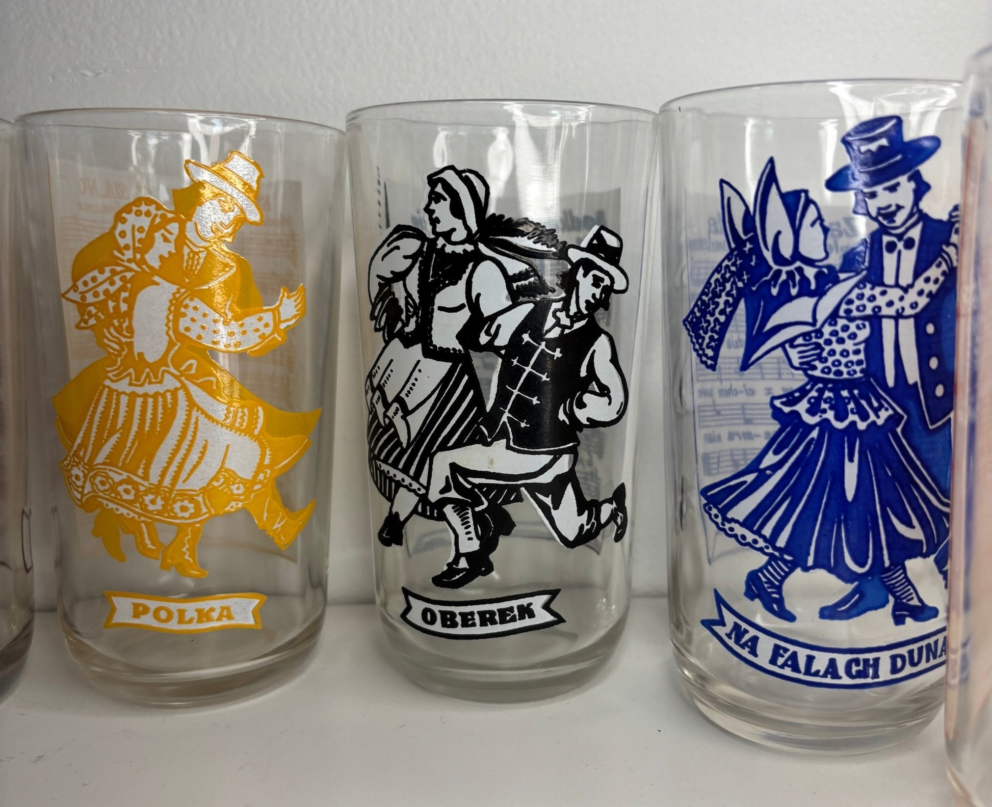 Polish Folk Dance Tumbler Glasses Set