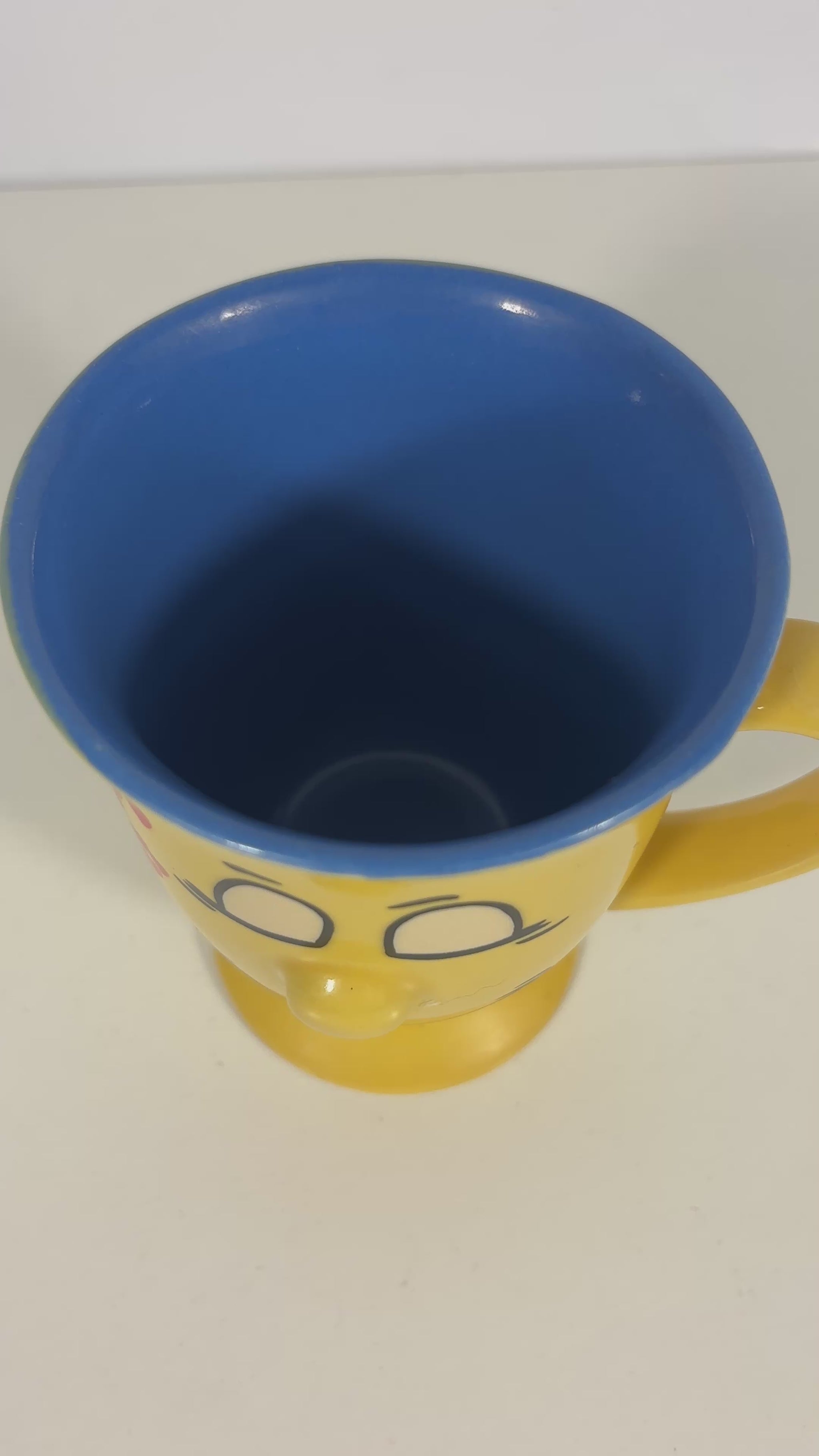 Trade Winds Funny Faces Smiling Hearts Pedestal Mug