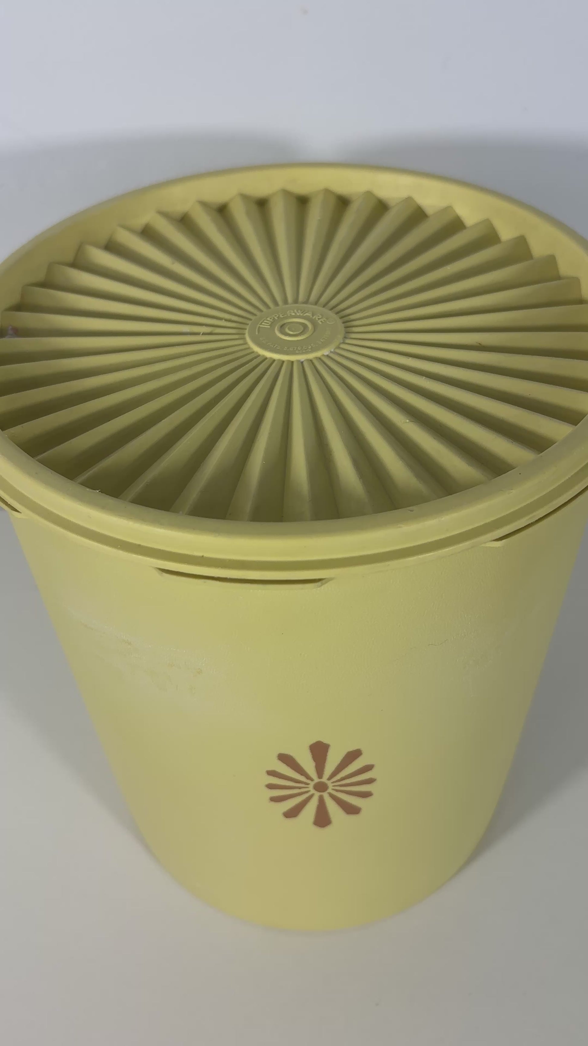 Tupperware 8 Inch Harvest Gold Servalier Storage Container