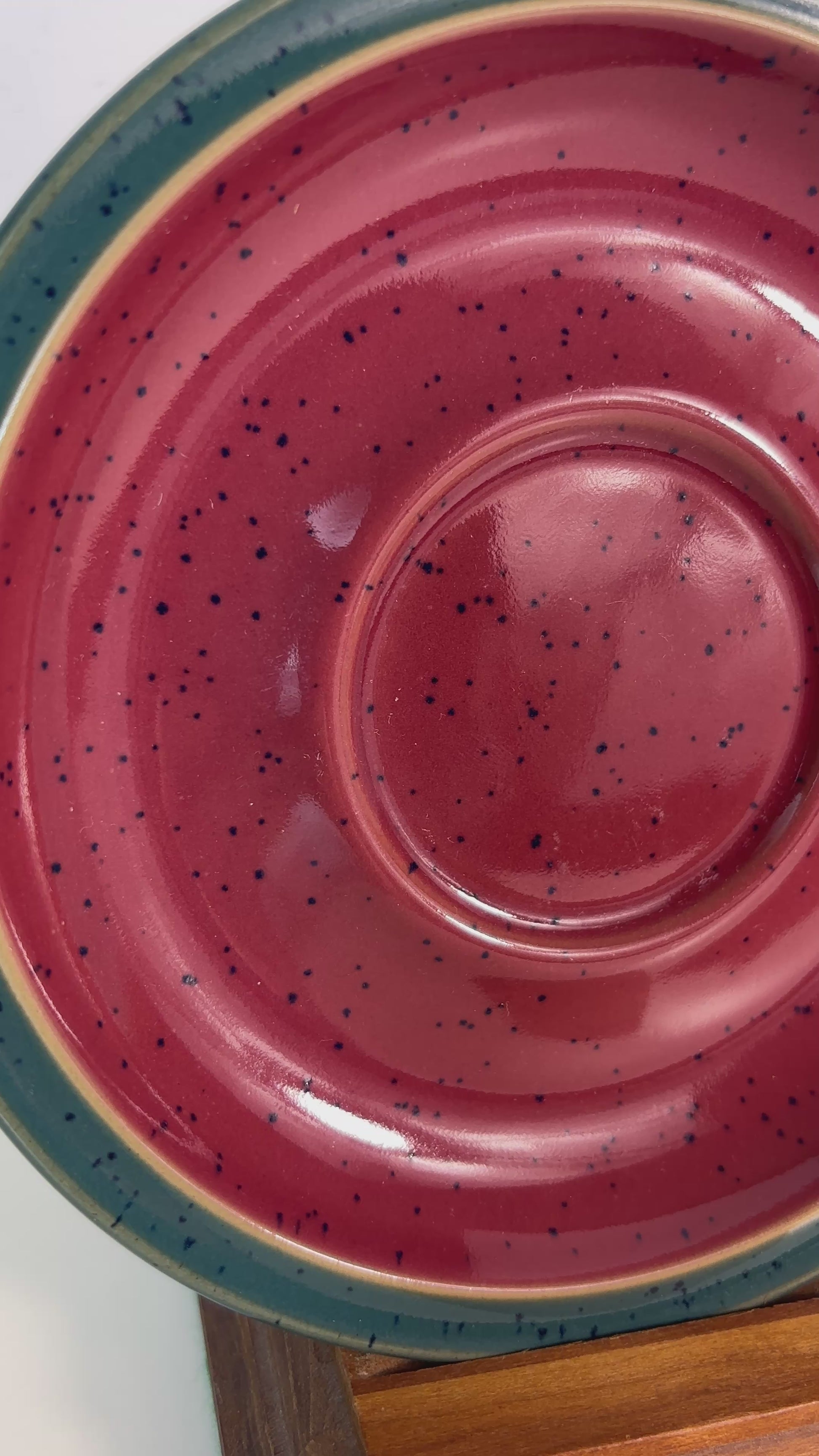Denby Harlequin Classic Red and Green Saucer