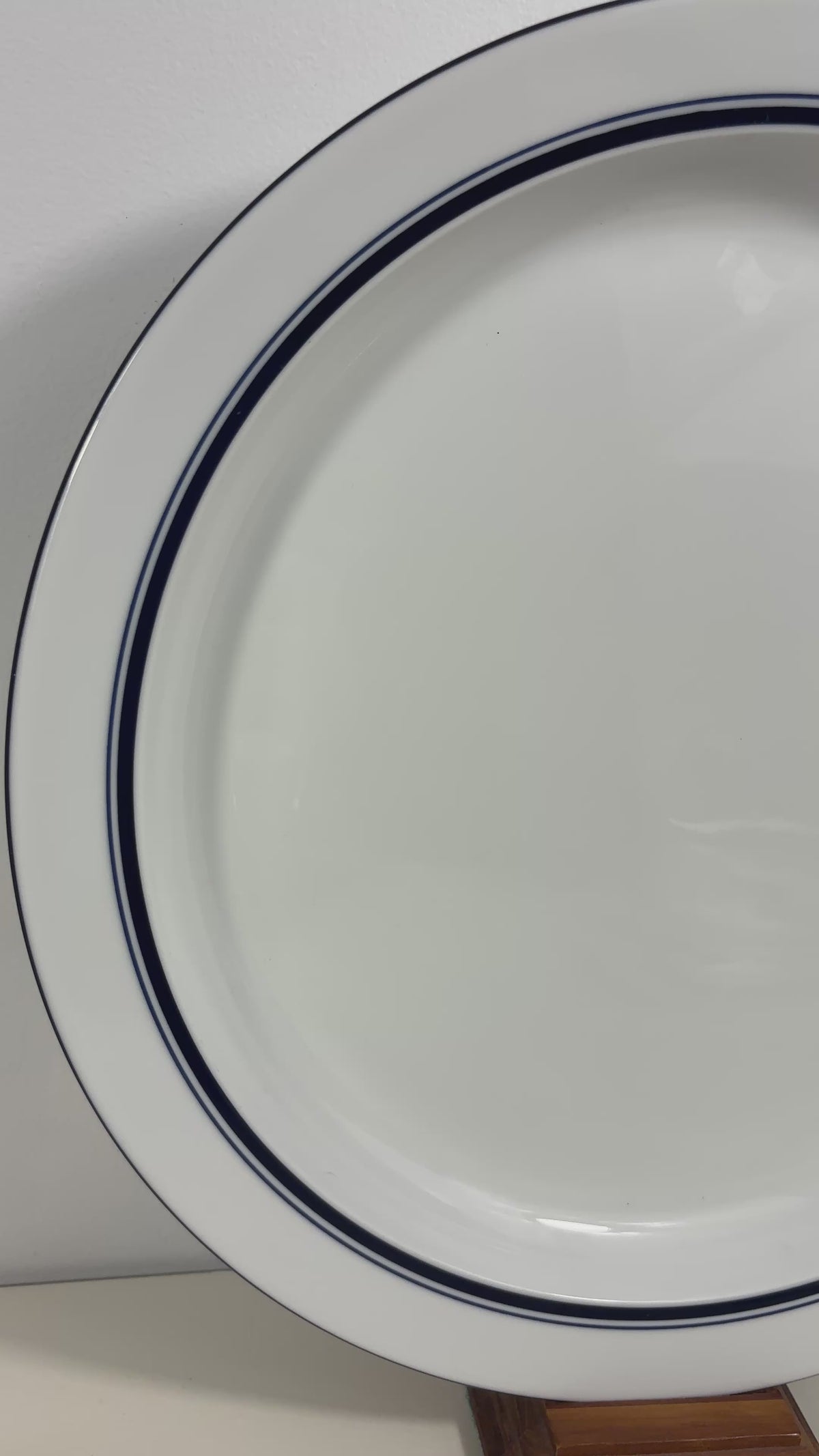 Dansk Bistro Christianshavn Blue Chop Plate Portugal