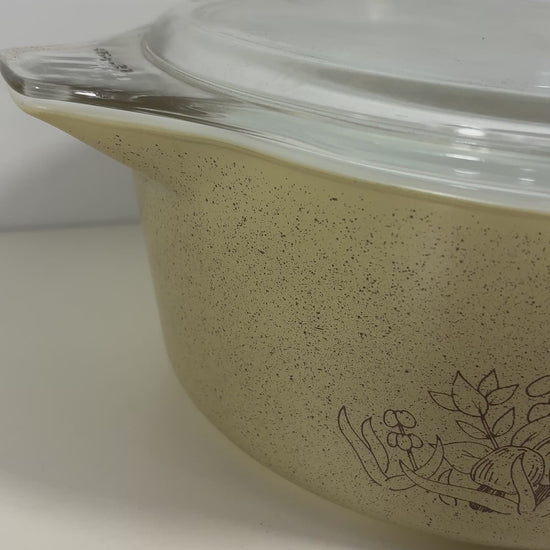 Pyrex Forest Fancies Mushroom Design 2.5 Liter Round Casserole Dish