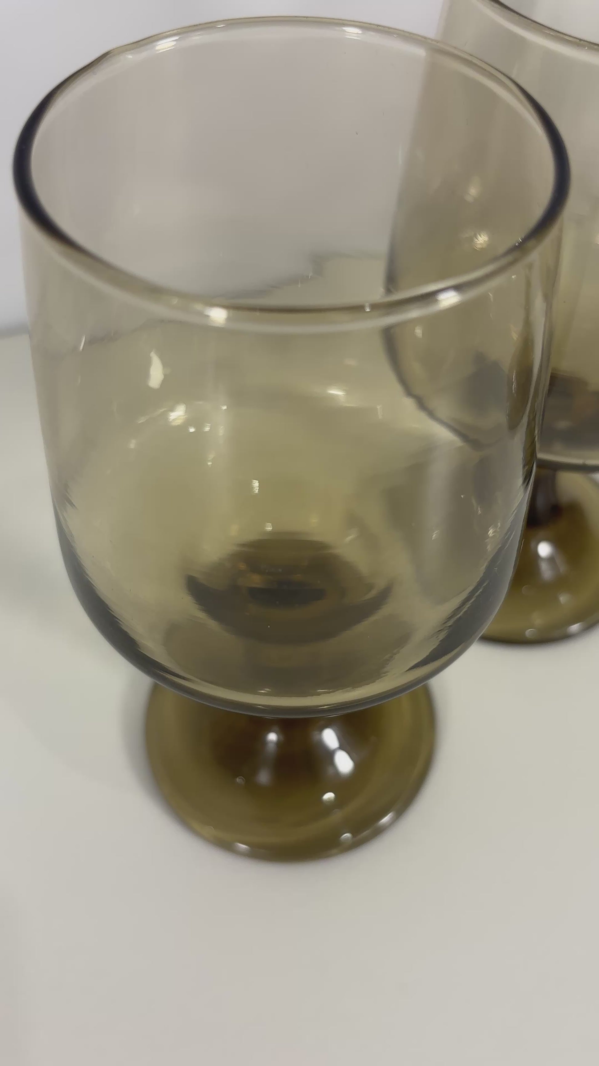 Set of 4 Libbey Tawny Accent Pedestal Glasses
