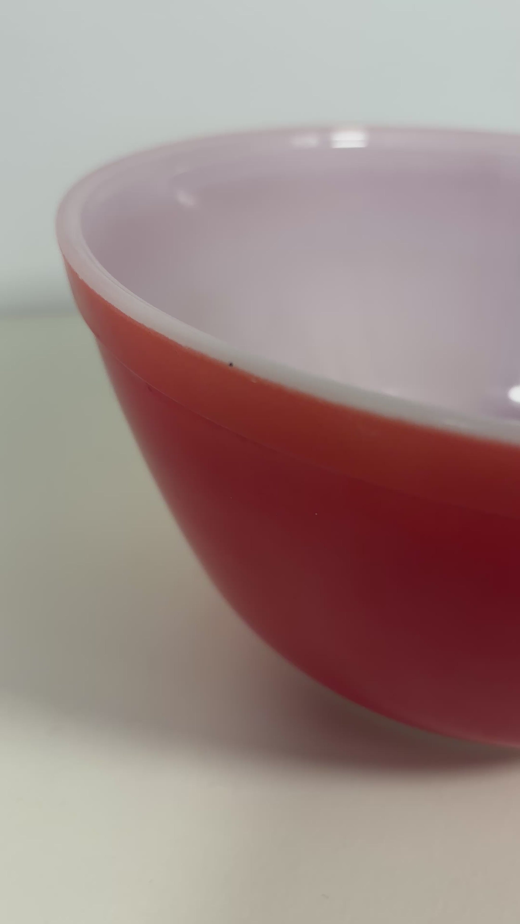 Pyrex Canada 1.5 Quart Primary Red Mixing Bowl