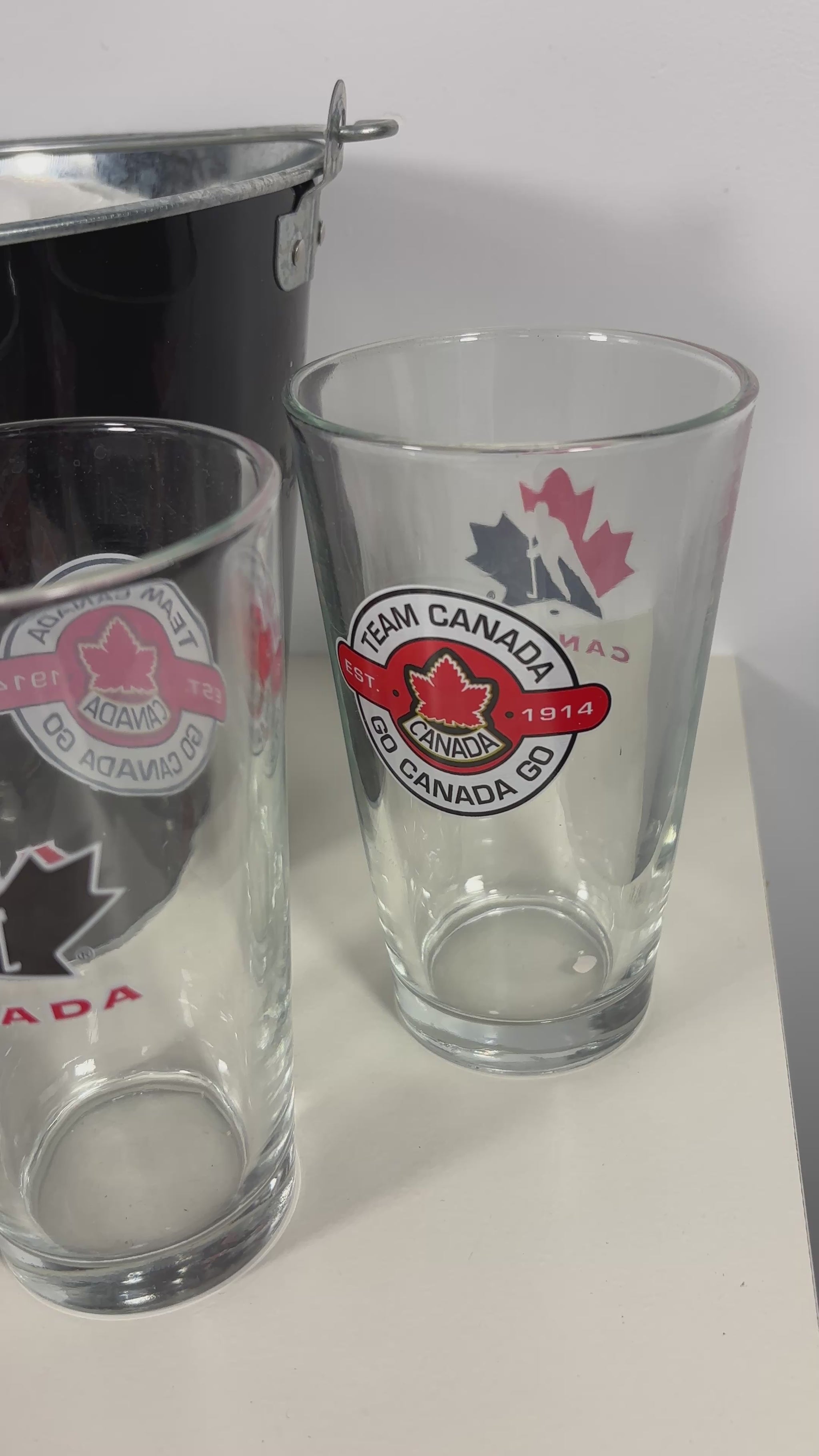 Team Canada Hockey Beer Glass and Ice Bucket Set